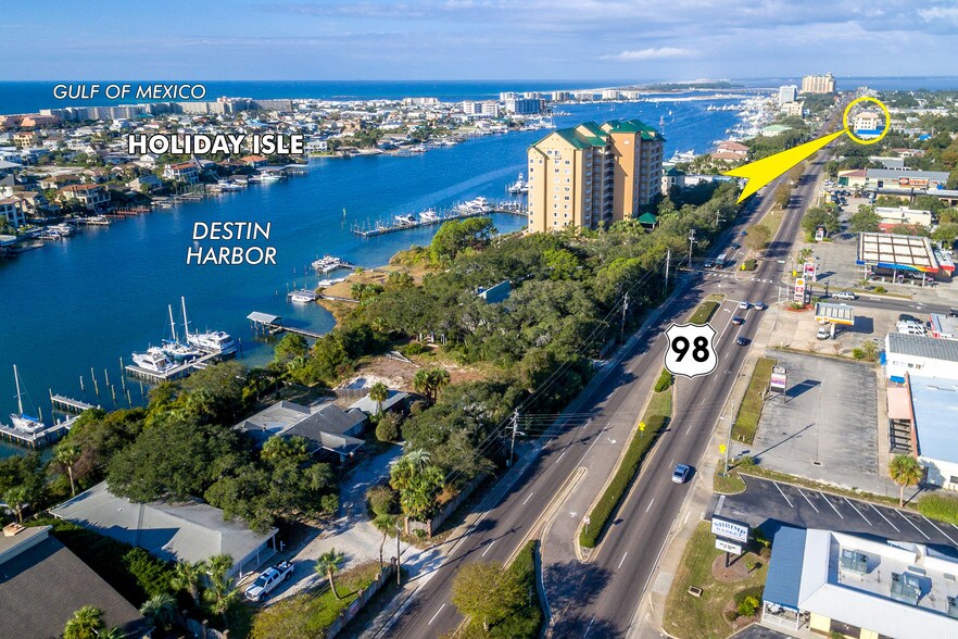 More Photos Of 543 Harbor Blvd, Destin Office For Sale