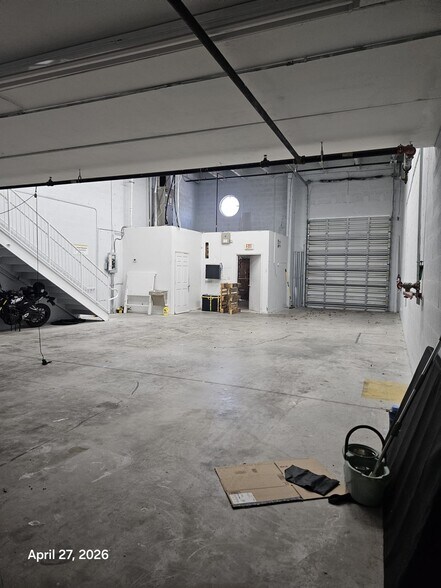 More Photos Of 13850 SW 143rd Ct, Miami Warehouse For Sale