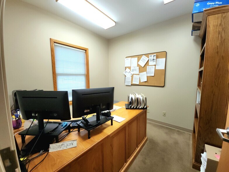 More Photos Of 7376 Business Center Dr, Avon Office For Sale