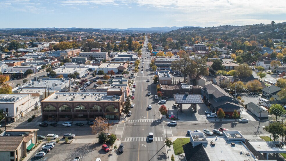 More Photos Of 1446 Spring St, Paso Robles Office For Sale