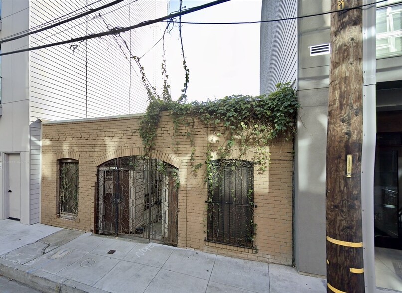 Primary Photo Of 229 Shipley St, San Francisco Apartments For Sale