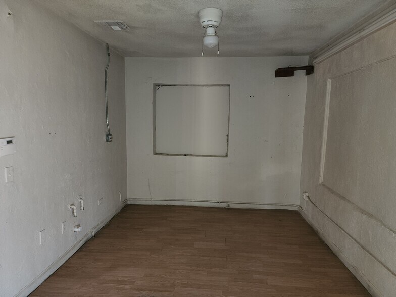 More Photos Of 308 Franklin St, Anthony Land For Sale