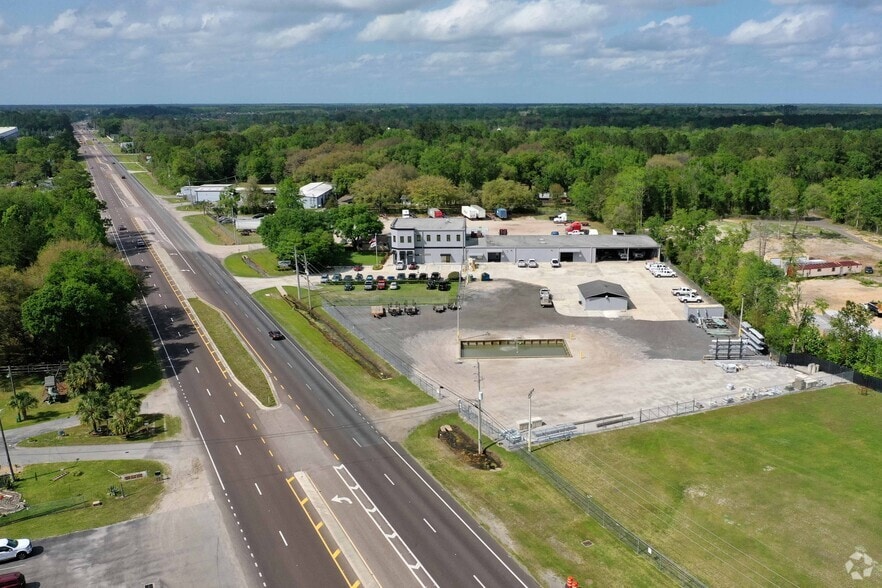 More Photos Of 10477 New Kings Rd, Jacksonville Service For Sale