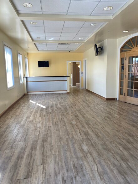 More Photos Of 321 1st St, Benicia Medical For Lease