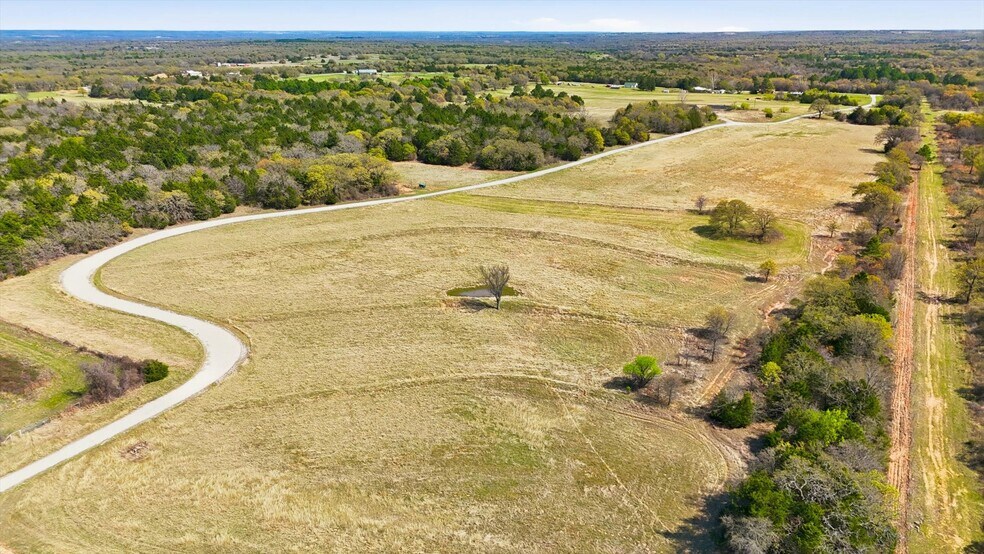 More Photos Of 2548 County Road 2690, Alvord Land For Sale