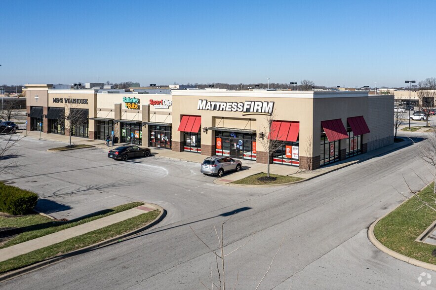 More Photos Of 4901 Outer Loop, Louisville Unknown For Lease