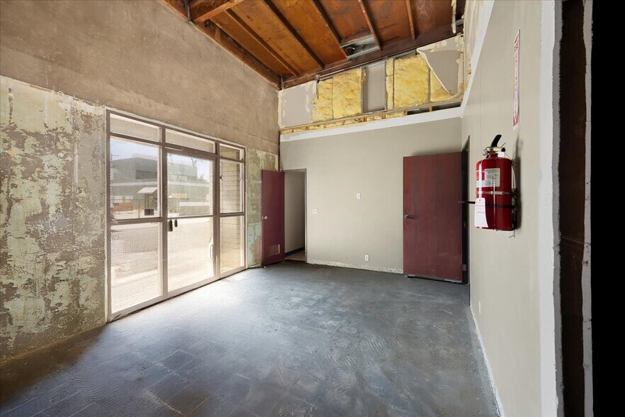 More Photos Of 1409 E St. Gertrude Pl, Santa Ana Warehouse For Sale