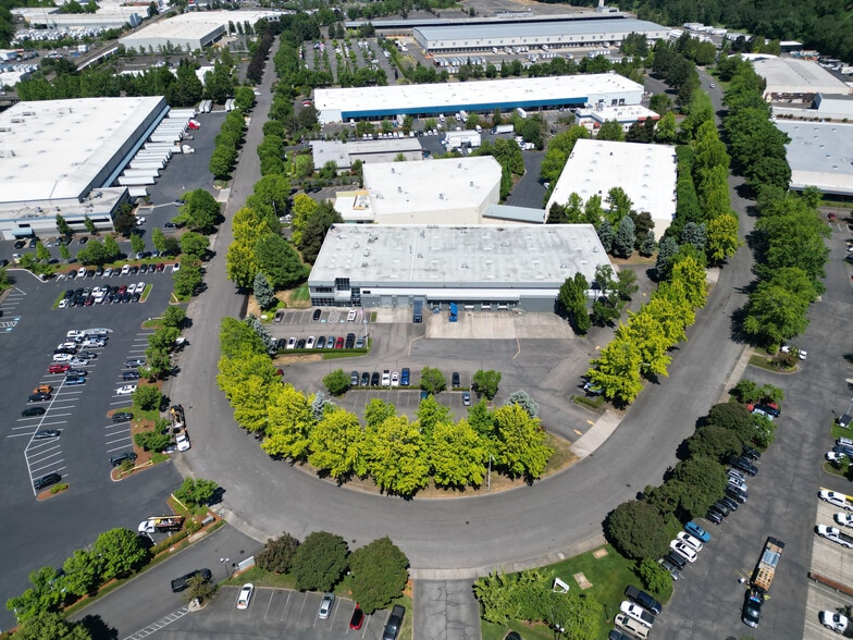 More Photos Of 6121 N Cutter Cir, Portland Warehouse For Sale