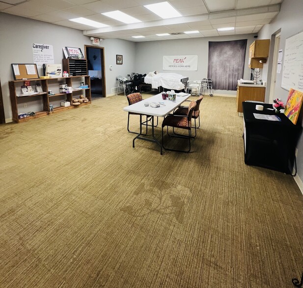 More Photos Of 4777 E State St, Rockford Medical For Sale