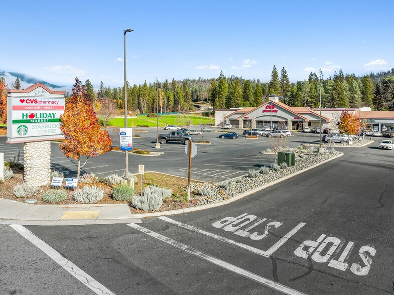 More Photos Of 1595 Main St, Weaverville Drugstore For Sale