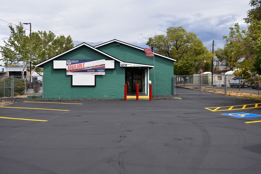 More Photos Of 3101 S Carson St, Carson City Freestanding For Lease