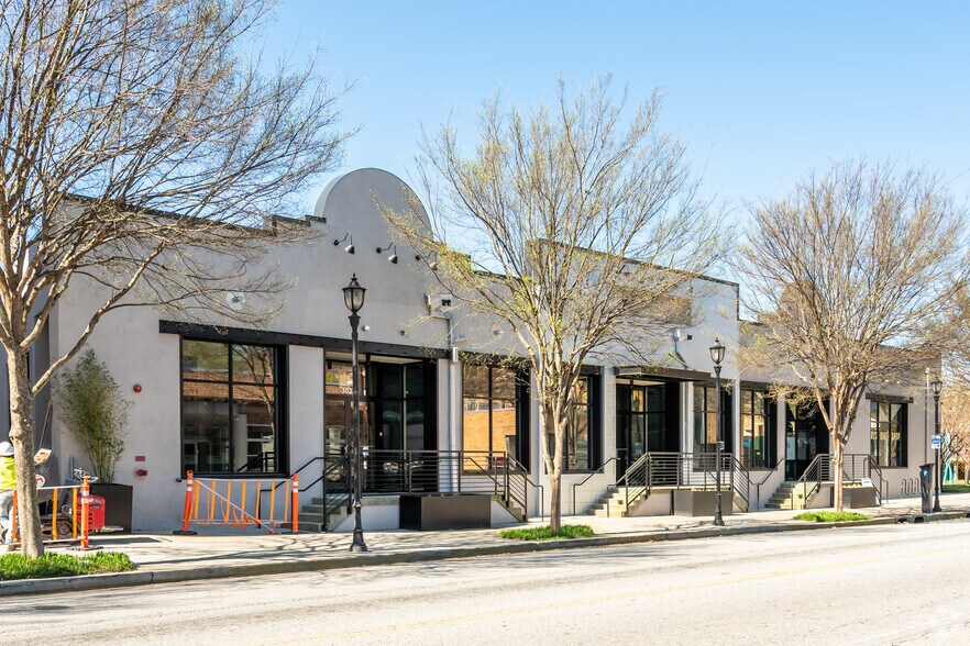 More Photos Of 1000 Marietta St NW, Atlanta Office For Lease