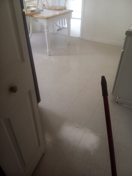 More Photos Of 604 S Oakwood Ave, Beckley Loft Creative Space For Lease