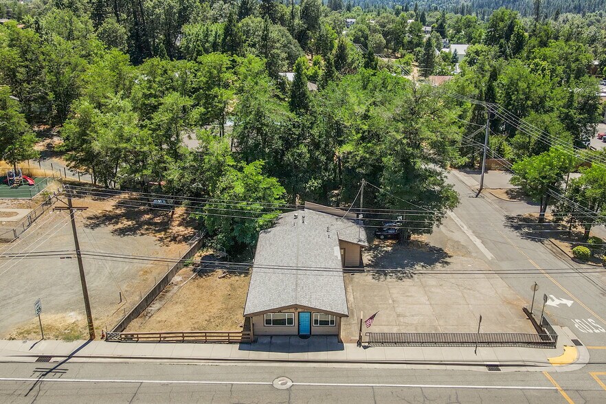 More Photos Of 30890 CA-3, Weaverville Office For Sale