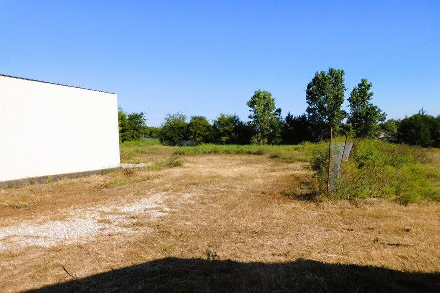 More Photos Of 10679 State Highway 56, Sherman Industrial For Lease
