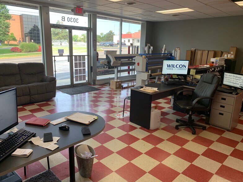 More Photos Of 3030 Kettering Blvd, Moraine General Retail For Sale