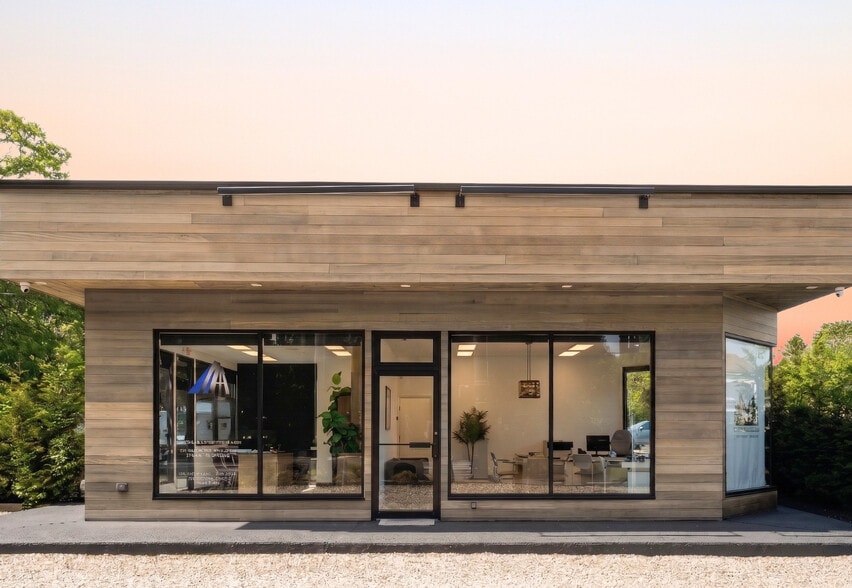 More Photos Of 81 Montauk Hwy, Wainscott Storefront Retail Office For Lease