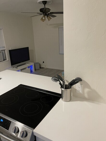 More Photos Of 100 Sandal Ln, Palm Beach Shores Apartments For Sale