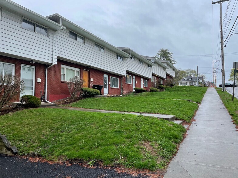 More Photos Of 101 Hooper Rd, Endicott Apartments For Sale