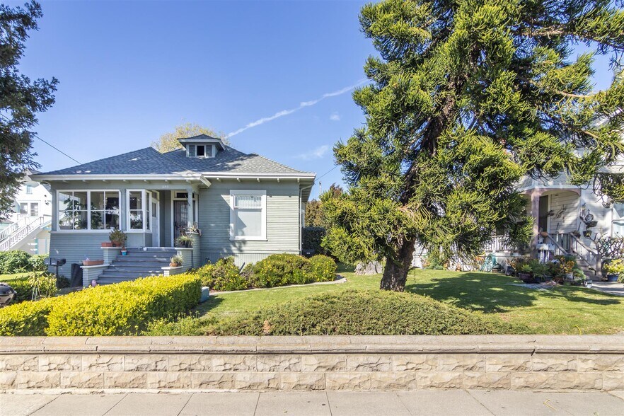 More Photos Of 1053-1065 E Santa Clara St, Ventura Apartments For Sale