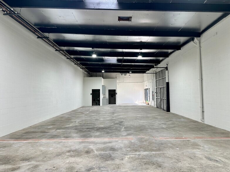 More Photos Of 2121 Lee Ave, South El Monte Warehouse For Sale