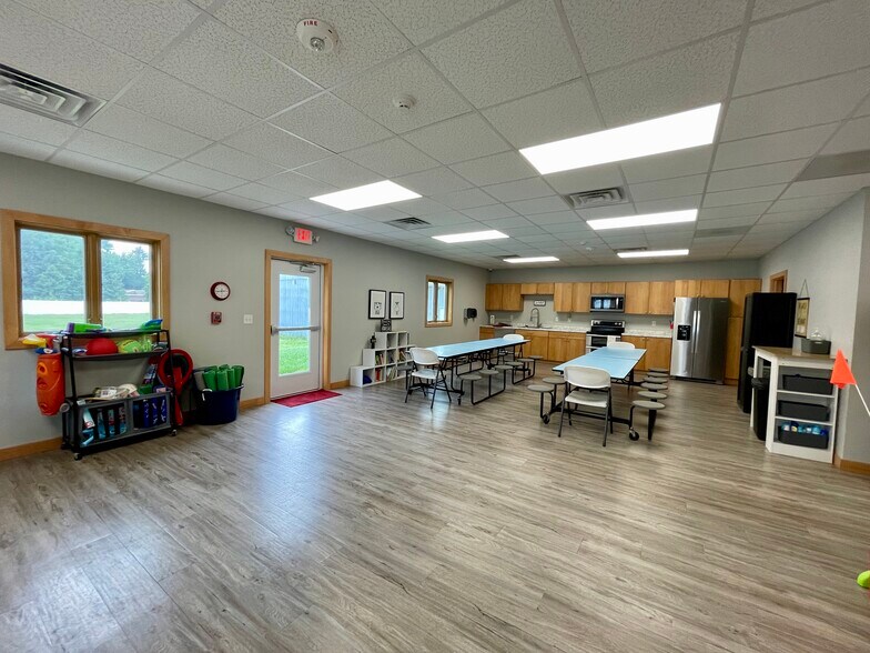 More Photos Of 109 N 23rd St, Dakota City Specialty For Sale