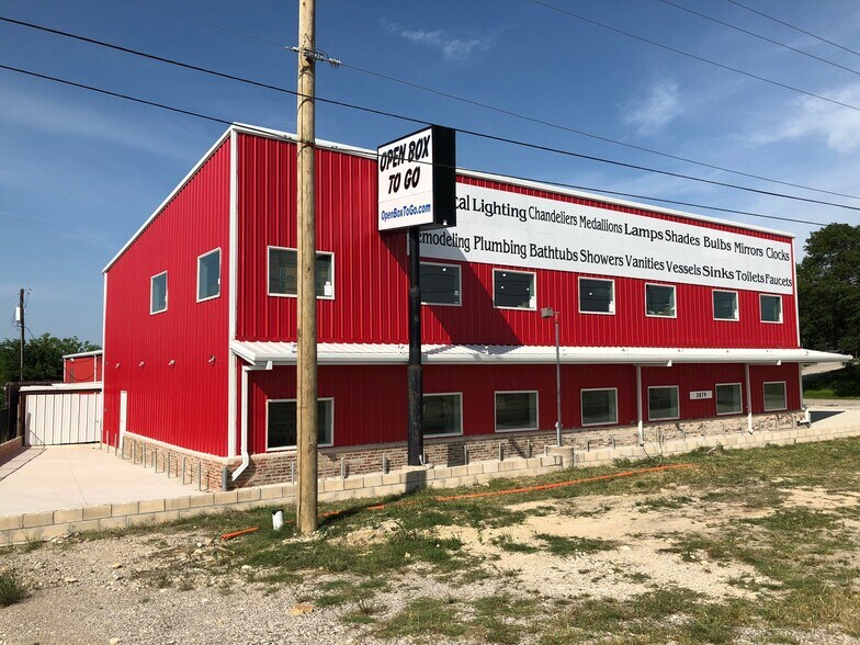 Primary Photo Of 3879 Fort Worth Hwy, Weatherford Showroom For Sale