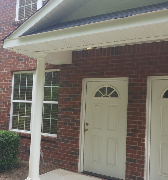 More Photos Of 11539 Park Woods Cir, Alpharetta Office For Lease