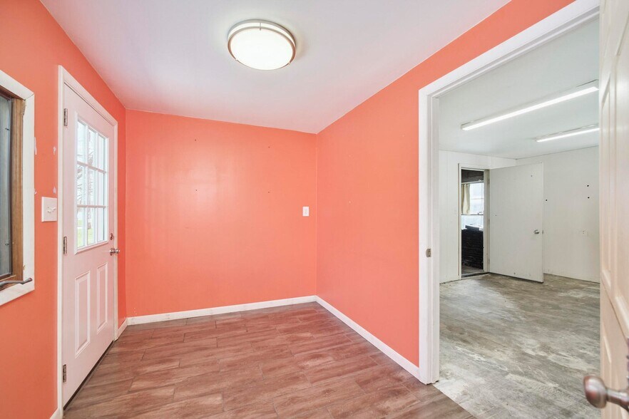 More Photos Of 4990 Main St, Onekama Freestanding For Sale