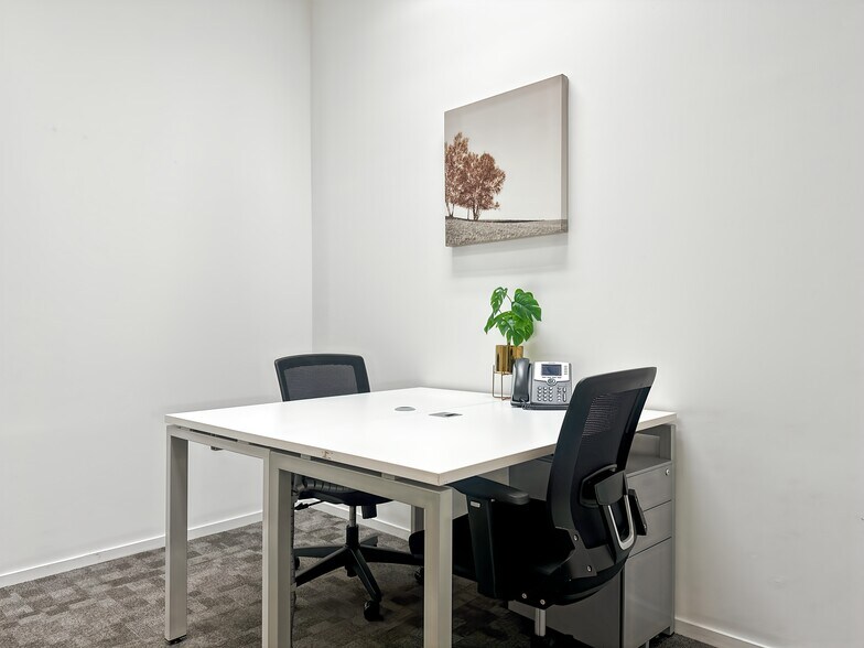 More Photos Of 385 Palm Coast Pky SW, Palm Coast Coworking Space