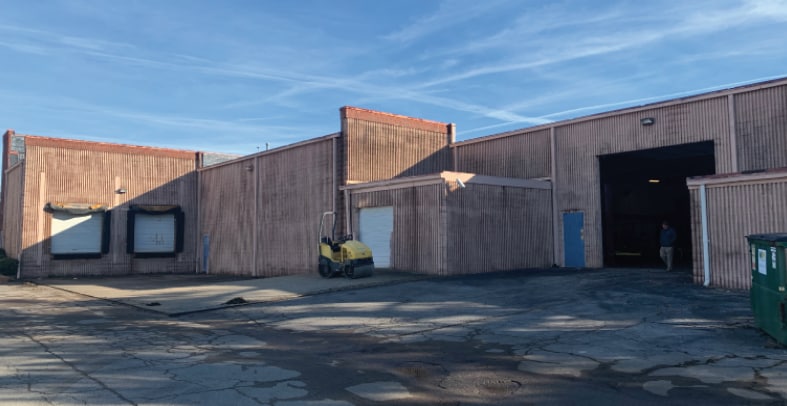 More Photos Of 130 W Oxmoor Rd, Birmingham Flex For Sale