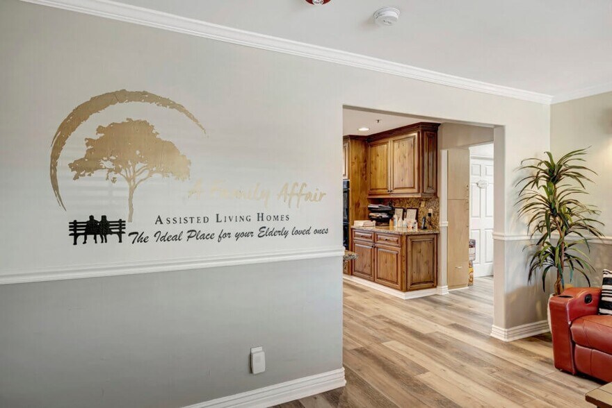 More Photos Of 15825 N 19th Pl, Phoenix Assisted Living For Sale