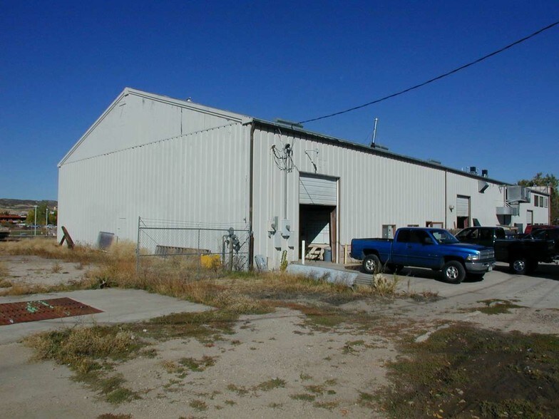 More Photos Of 500-504 2nd St, Castle Rock Warehouse For Lease
