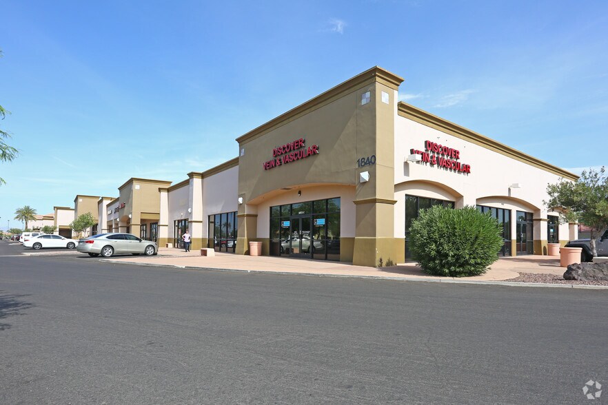 More Photos Of 1760-1940 W Chandler Blvd, Chandler Unknown For Lease