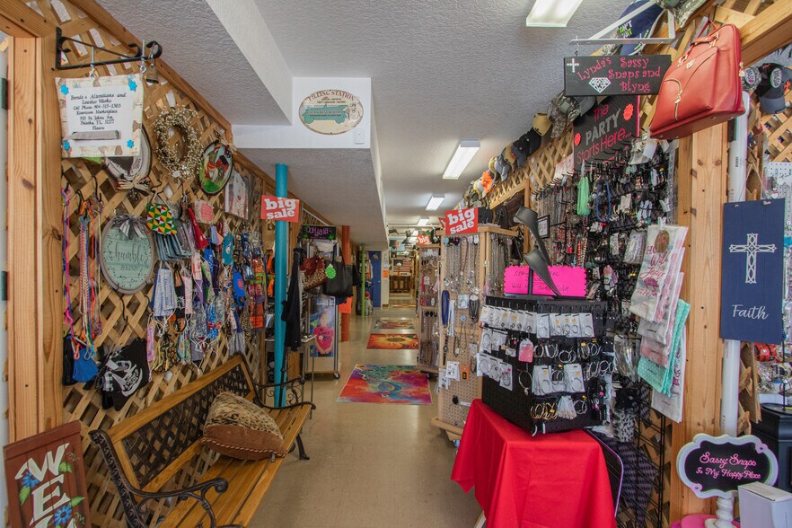 More Photos Of 910 St Johns Ave, Palatka Storefront Retail Residential For Sale