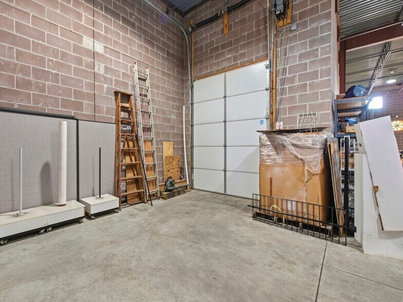 More Photos Of 6062 Lemay Ferry Rd, Saint Louis Warehouse For Sale