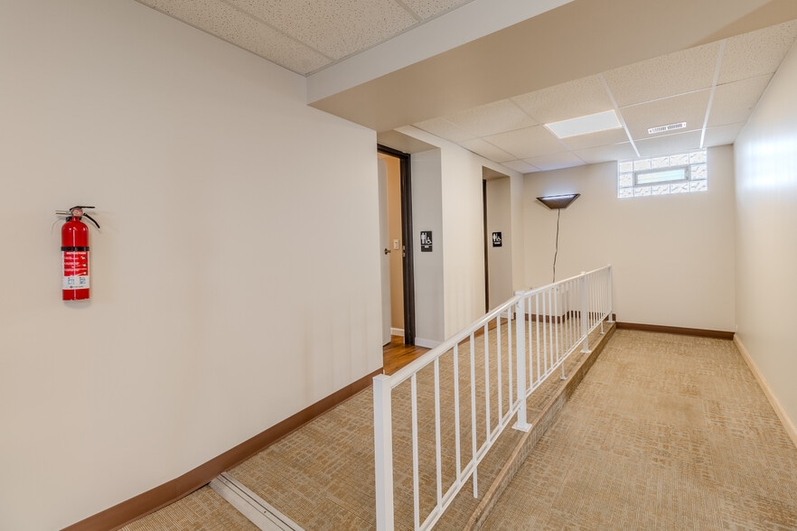 More Photos Of 2120 Freeport Rd, New Kensington Office For Lease