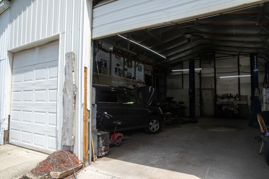 More Photos Of 22572 Bridgeville Hwy, Seaford Auto Dealership For Sale