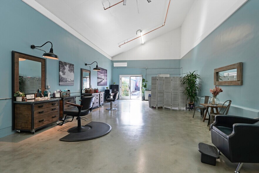 More Photos Of 3511-3513 Numancia St, Santa Ynez Apartments For Sale