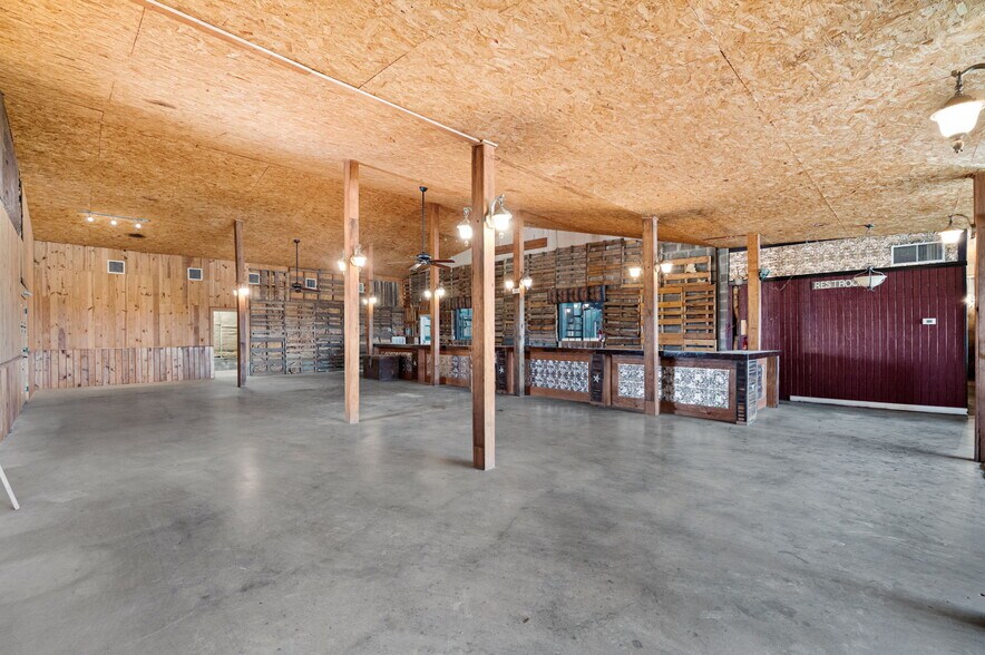 More Photos Of 2412 Usener Rd rd, Fredericksburg Winery Vineyard For Sale