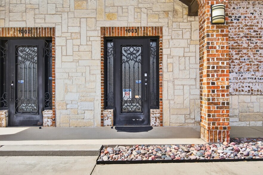 More Photos Of 9300 John Hickman Rd, Frisco Office For Sale