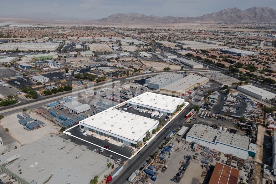 More Photos Of 4512 Andrews St, North Las Vegas Distribution For Lease
