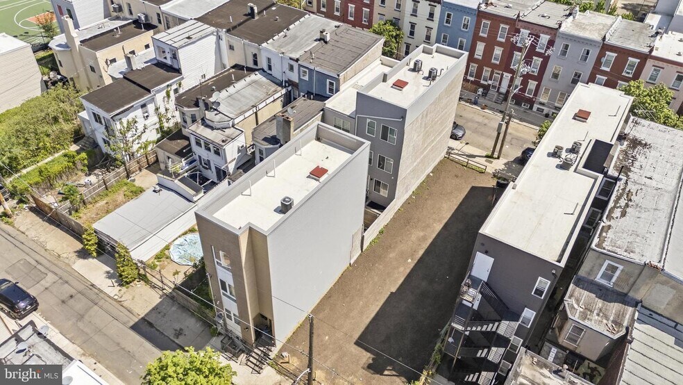 More Photos Of 2010 N 8th St, Philadelphia Apartments For Sale