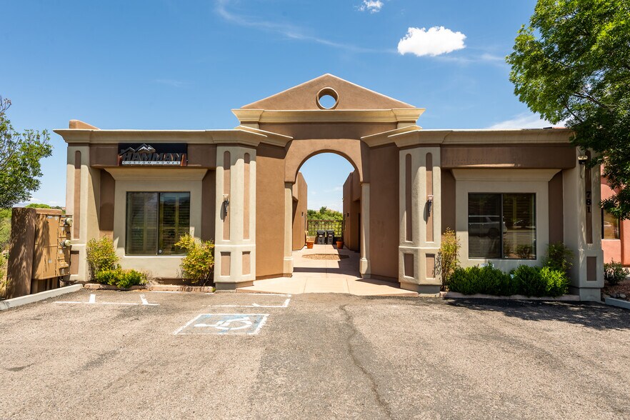 More Photos Of 781 Cove Pky, Cottonwood Medical For Lease