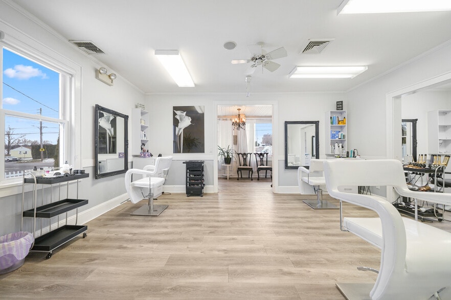 More Photos Of 118 Columbus Ave, Valhalla Office Residential For Lease