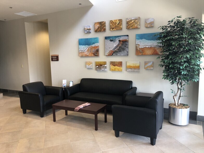 More Photos Of 12500 Reed Hartman Hwy, Cincinnati Office For Lease