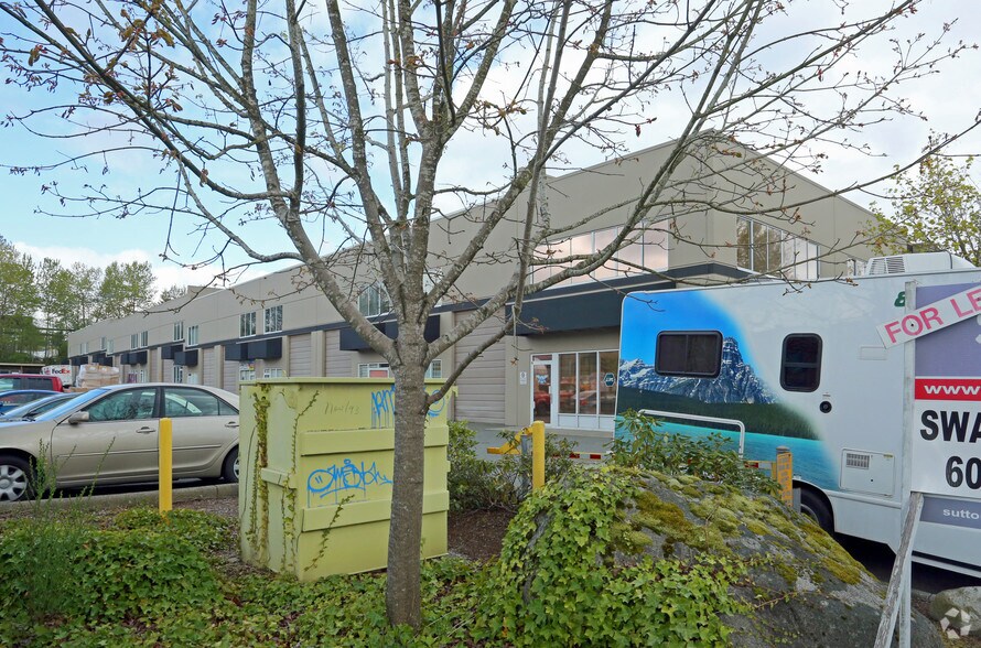 More Photos Of 8333 130th St, Surrey Flex For Sale