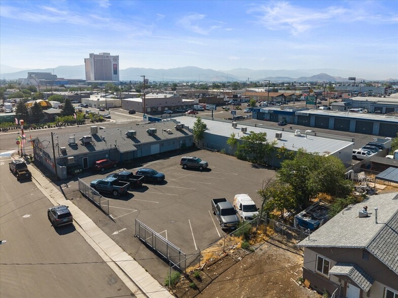 More Photos Of 301-309 S Kietzke Ln, Reno General Retail For Sale