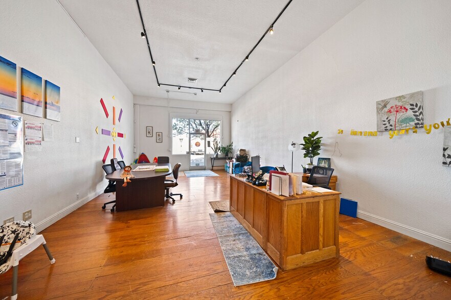 More Photos Of 621-625 Walnut St, Red Bluff Storefront Retail Office For Sale