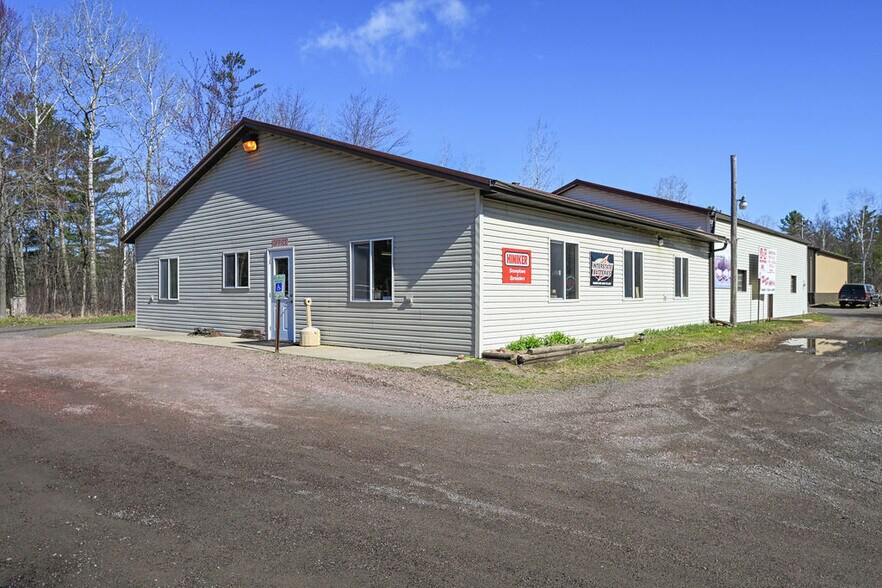 More Photos Of 5011 State Highway 13/34 Hwy, Wisconsin Rapids Storefront For Sale